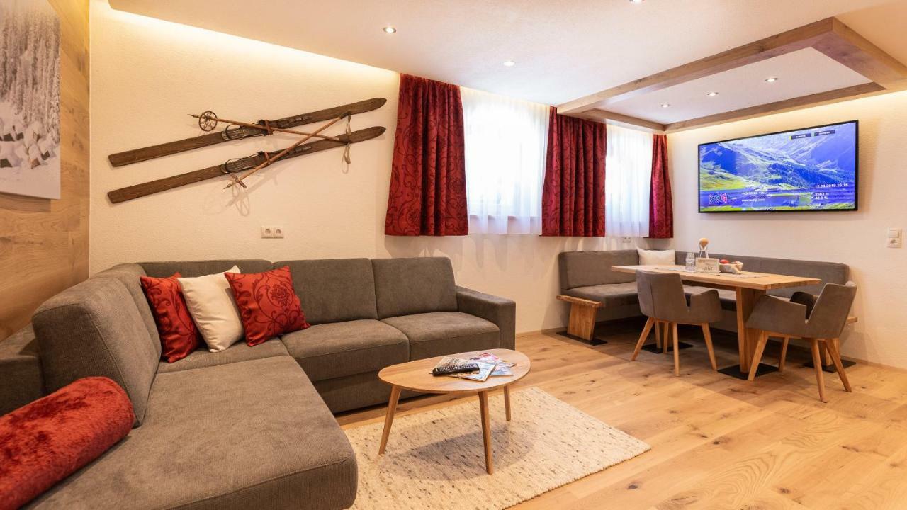 Alp Chalet In Kappl Bei Ischgl ภายนอก รูปภาพ